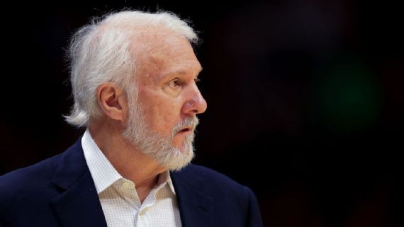 HLV Gregg Popovich chỉ trích tân Tổng thống Mỹ