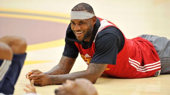 LeBron cần được nghỉ ngơi trong thời gian tới