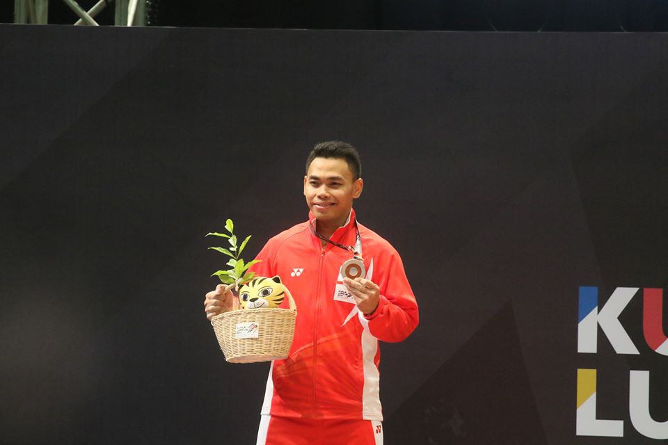 Irawan là lực sĩ từng giành HCB Olympic 2016