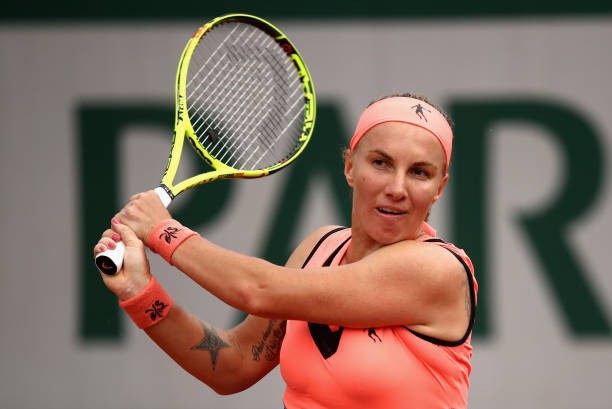 Kuznetsova sẽ đối đầu Wozniacki ở vòng 4 Roland Garros