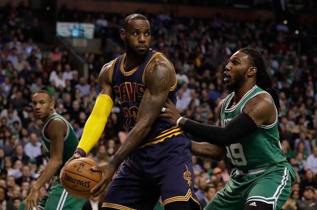 Cavaliers với LeBron vẫn được đánh giá mạnh hơn Boston ở miền Đông