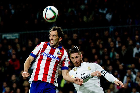 Diego Godin chơi ấn tượng hơn hẳn so với Sergio Ramos ở mùa này