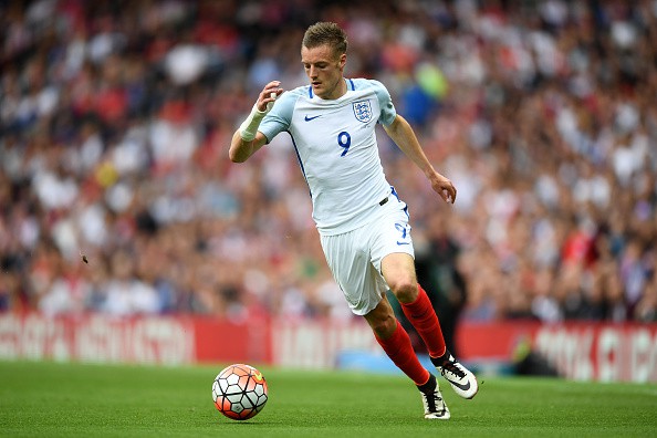 Jamie Vardy chỉ tung ra được 2 cú sút ở trận này so với 7 lần của Harry Kane