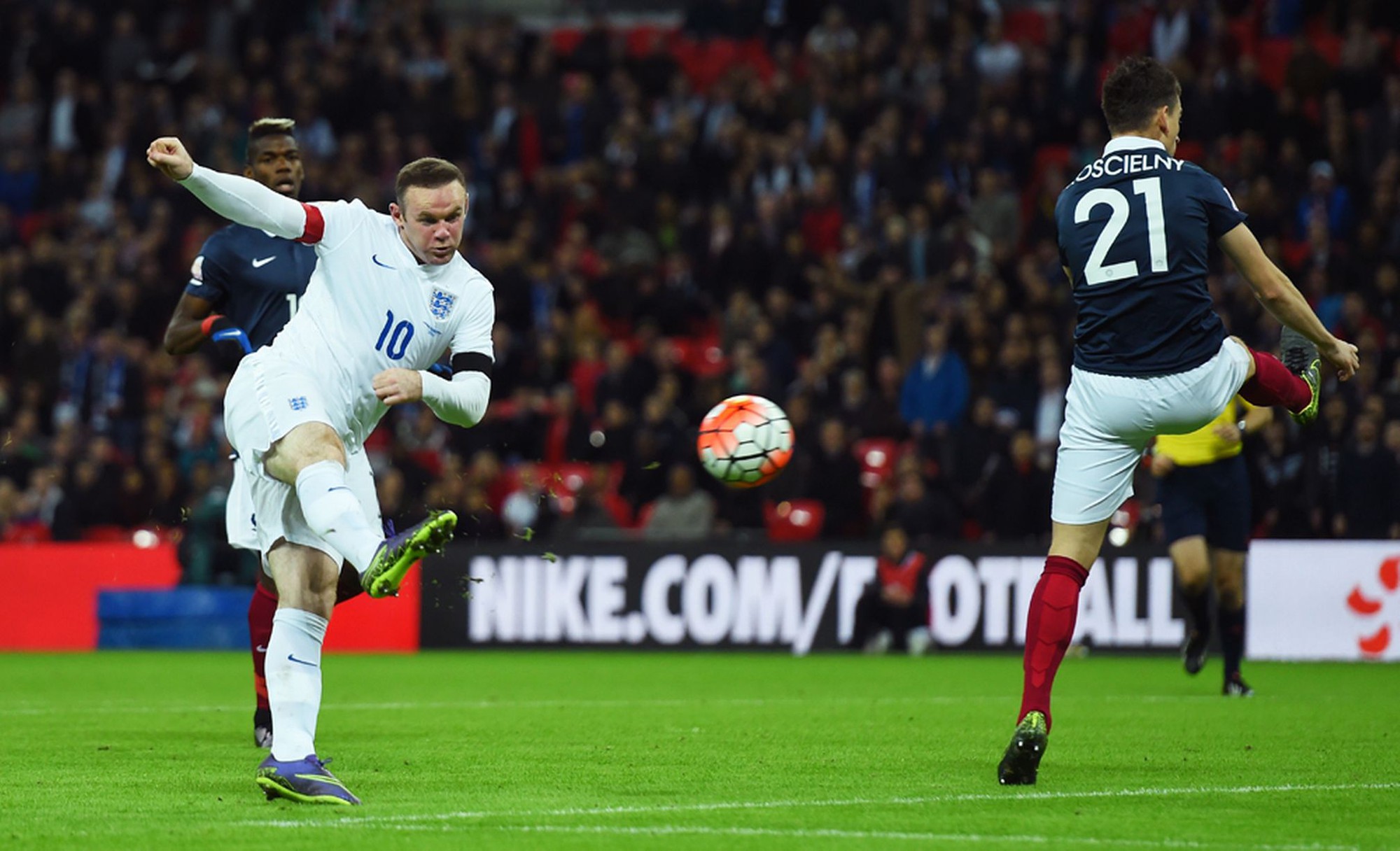 Wayne Rooney lập công giúp Anh có chiến thắng dễ dàng