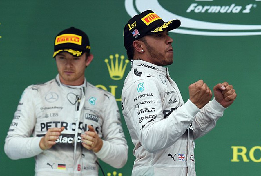 Nico Rosberg bất mãn ra mặt khi Lewis Hamilton về nhất tại US Grand Prix và lên ngôi vô địch mùa giải F1 2015