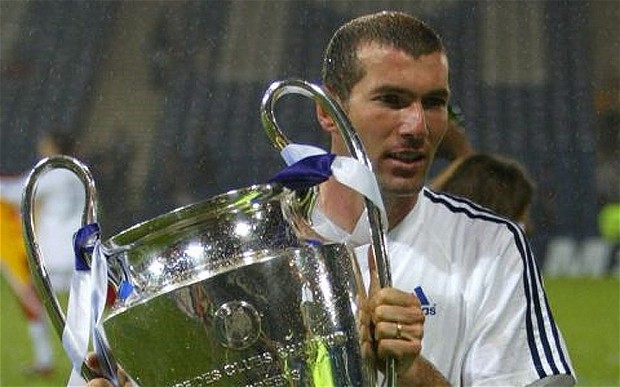 Zidane - Perez - Real: lương duyên buộc bởi… chiếc khăn ăn