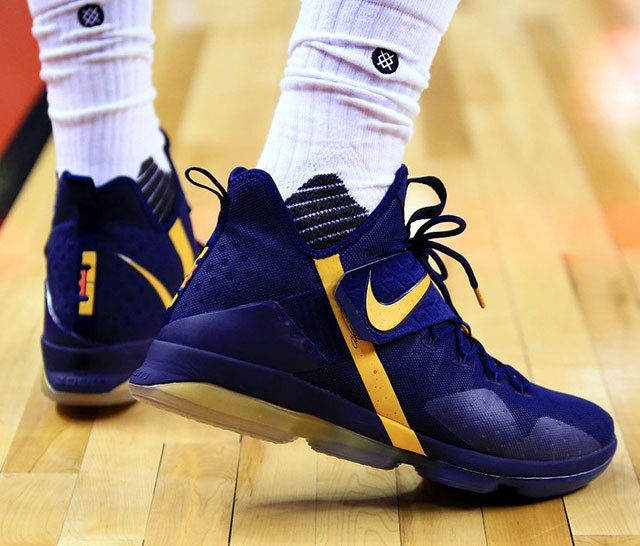 Nike LeBron 14 “Navy” PE