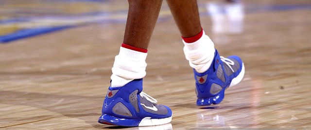 Nike Huarache 2K5: 13 năm nhìn lại mẫu giày thửa đầu tiên của Kobe Bryant - Ảnh 12.