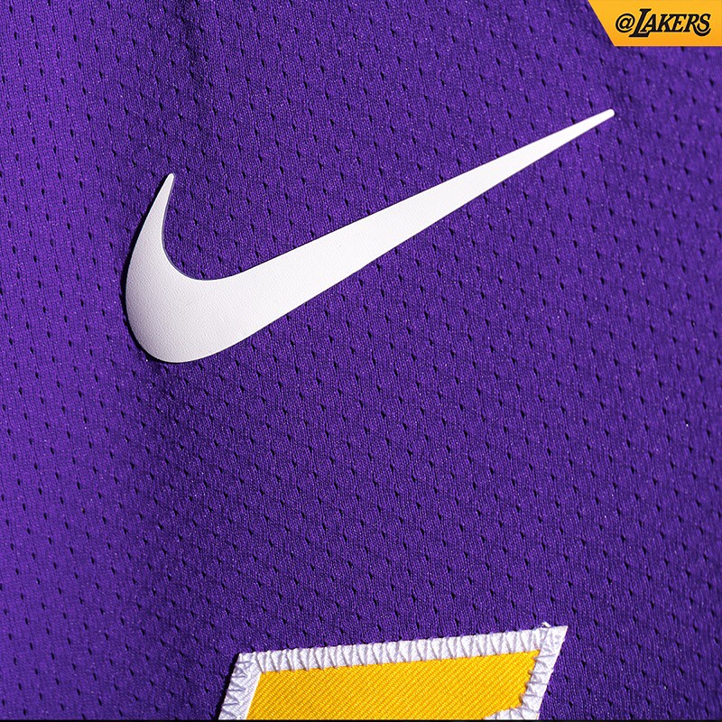 Logo Nike sẽ trở lại trên áo đấu của các đội bóng NBA.