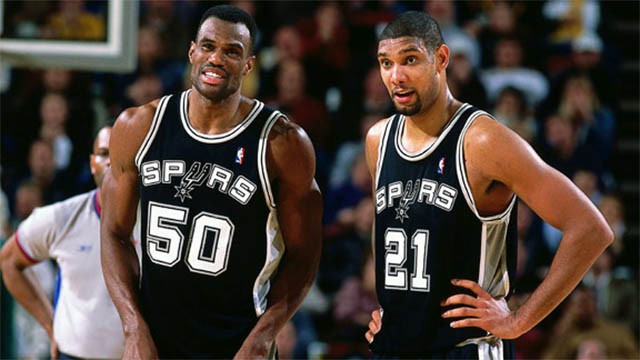 Sự có mặt của Duncan giúp tạo thành 1 Tòa Tháp Đôi mới tại NBA.