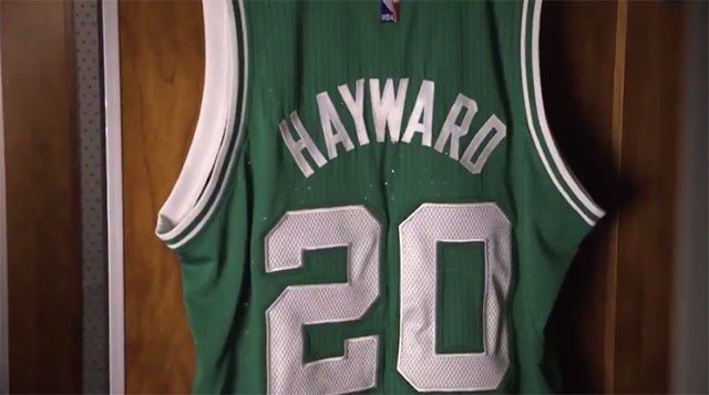 Gordon Hayward chịu thuế nặng khi tới Boston Celtics