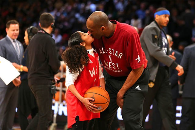 Kobe và Gianna cùng xuất hiện trong các trận bóng rổ tại NBA.