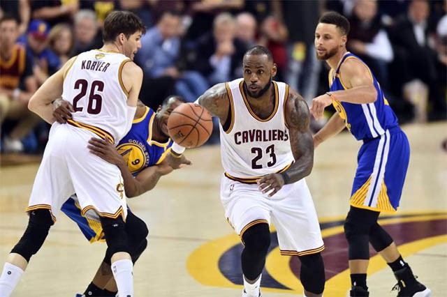 Cavaliers lập một loạt kỷ lục trong Game 4