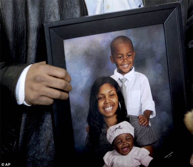 Bức ảnh của 3 nạn nhân trong vụ việc tại Chicago