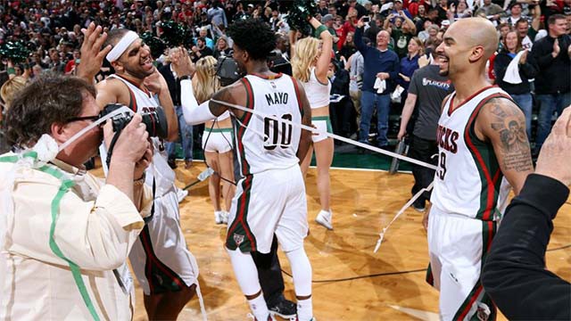 Bucks lại vừa tạo thêm được 1 bất ngờ trong mùa giải mới.