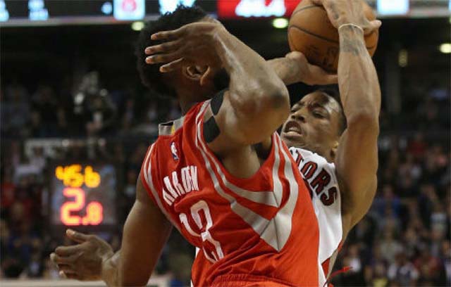 DeMar DeRozan và James Harden tiếp tục đua tài như thời còn thơ ấu tại Los Angeles.