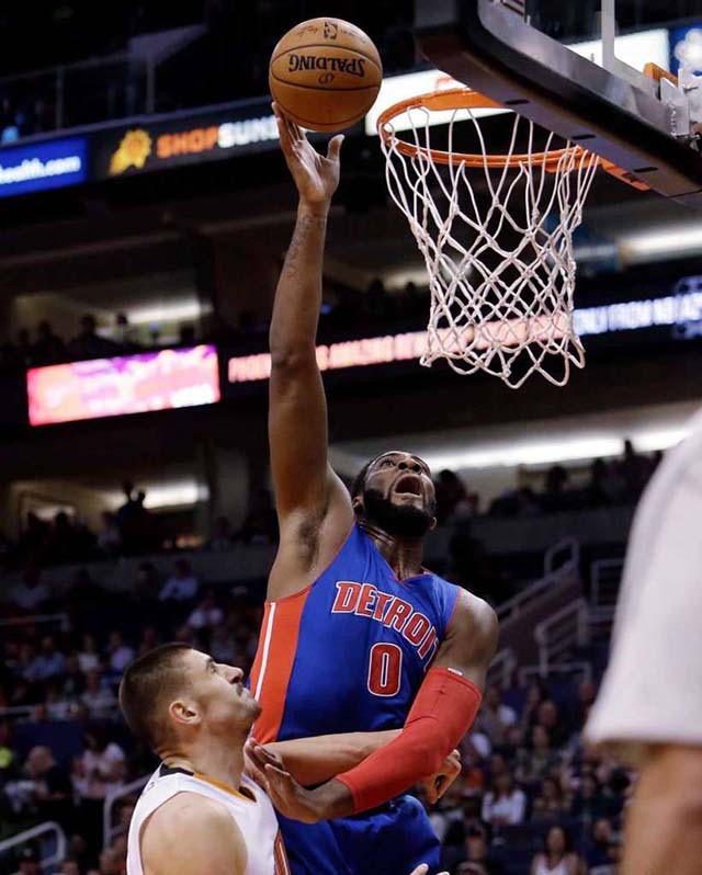 Cú double-double của Drummond không đủ để Detroit hạ Suns.