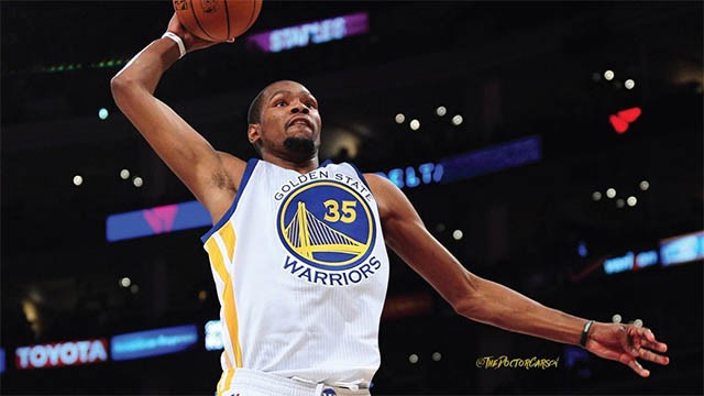 Vượt nốt ải Grizzlies, Warriors sẽ đón Durant trở lại.