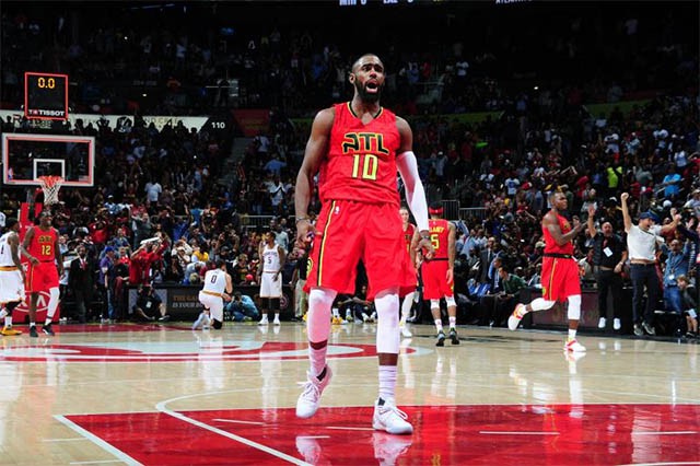 Tim Hardawy JR. ăn mừng khi Millsap gỡ hòa cho Atlanta Hawks