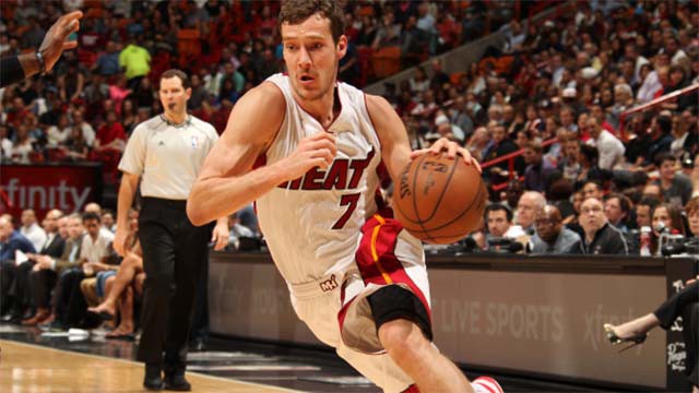 Một mình Goran Dragic là chưa đủ để xoay chuyển cục diện tồi tệ tại Miami Heat.