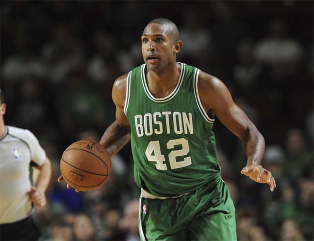 Horford trở lại khiến Celtics như hổ thêm cánh.