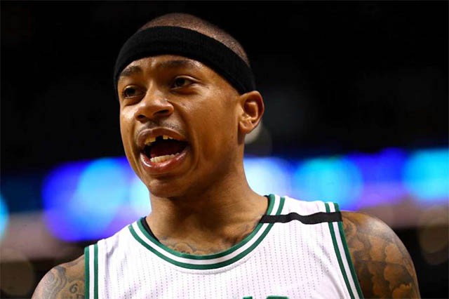 Dù gẫy răng trong Game 1 nhưng Isaiah Thomas vẫn chơi cực hay