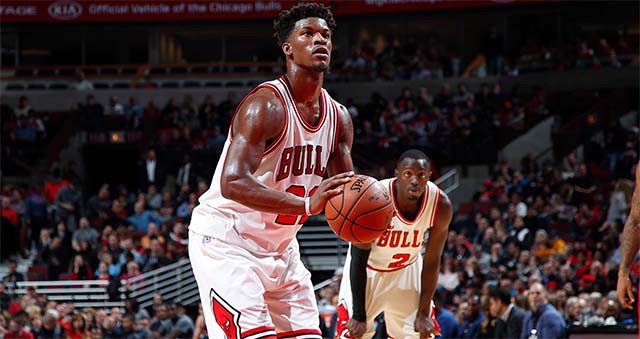 Jimmy Butler tỏa sáng với 37 điểm, 8 rebounds, 9 assists.