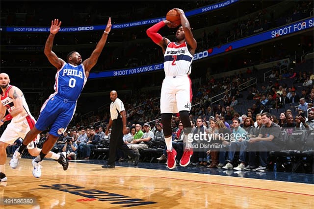 John Wall được xem như tay ghi điểm hàng đầu NBA mùa này từ các đợt phản công nhanh ở hiệp 4.