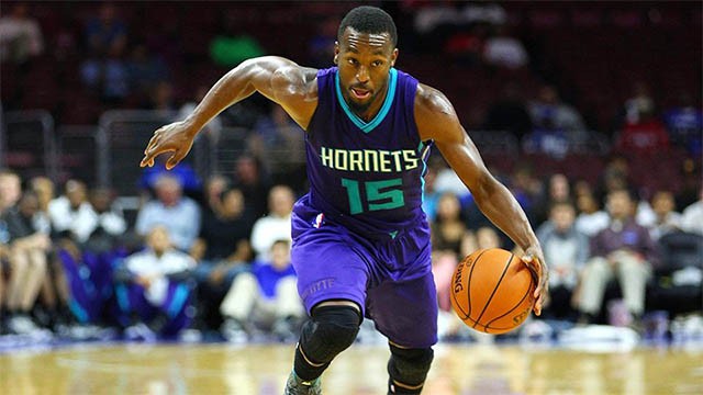 Trọng trách đè lên Kemba Walker trong thời gian tới sẽ nặng nề hơn.