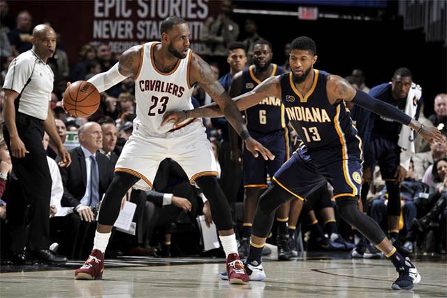 Những cuộc đối đầu giữa LeBron James và Paul George luôn cực kỳ hấp dẫn