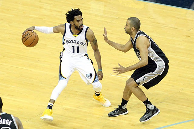 Mike Conley chơi cực hay trong 2 trận sân nhà của Memphis