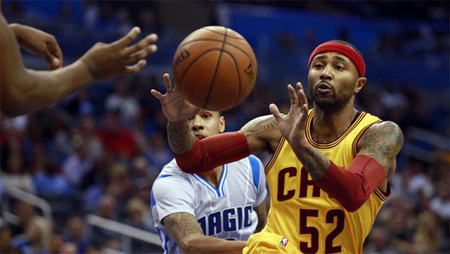 Hậu vệ Mo Williams với thông số trung bình 8,2 điểm và 2,4 assists ở mùa này. 