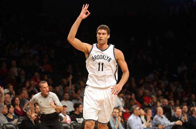 Brook Lopez có 27 điểm và 8 rebounds giúp Nets hạ Clippers.