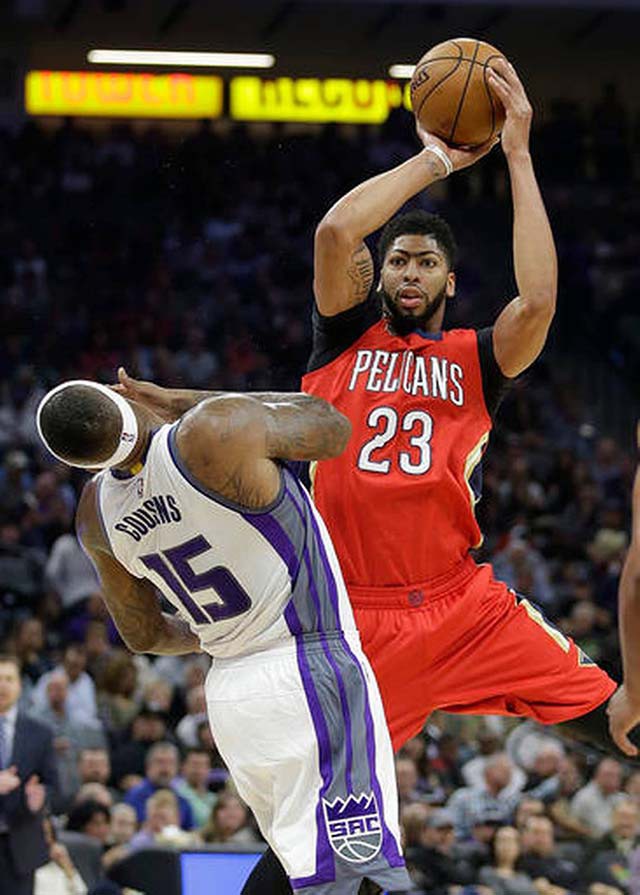  Anthony Davis hiện là cầu thủ bóng rổ đáng thương nhất!