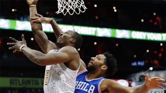 Philadelphia 76ers chịu không nổi sức tấn công của 'Superman' Dwight Howard.