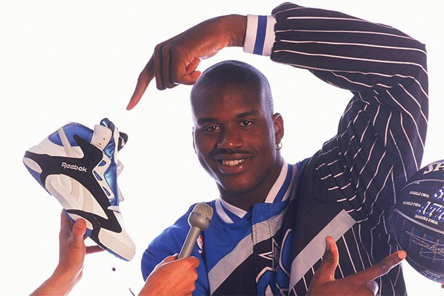 1 ZO2 bằng với 2 Reebok Shaq Attaq kèm thêm 39 đô