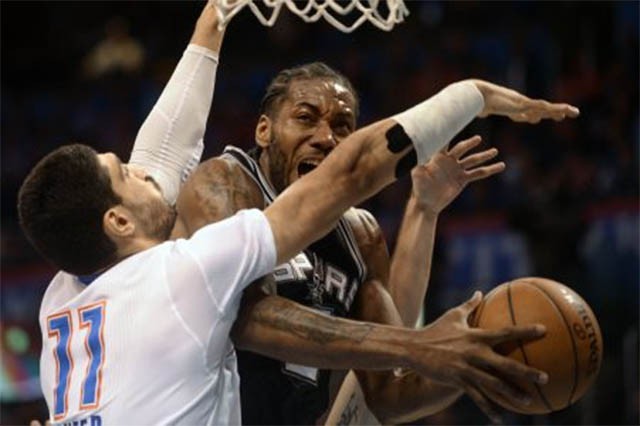 Sự khốn khó của Spurs trong những lần ghé thăm Oklahoma.