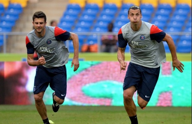 Zlatan Ibrahimovic (phải) và Thiago Motta