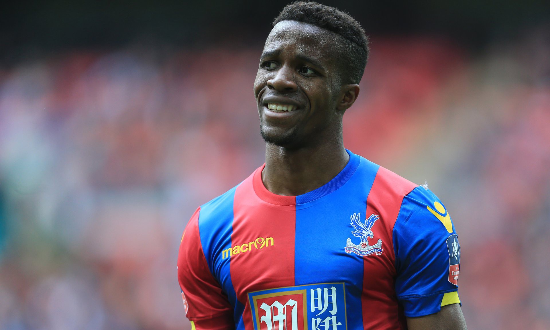 Zaha (Crystal Palace) có nguy cơ không đá chung kết FA Cup.