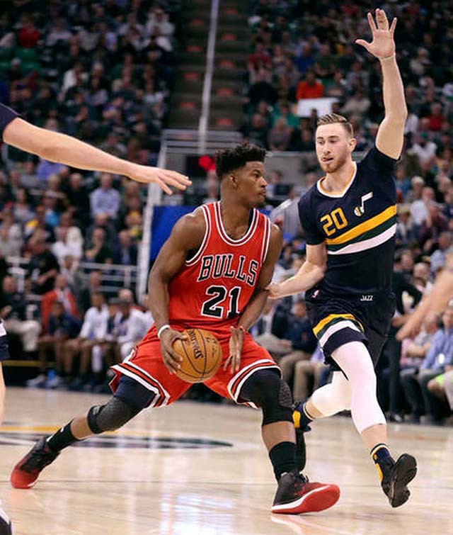 Jimmy Butler góp công lớn giúp Bulls thắng tại Utah Jazz.