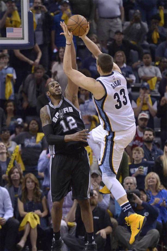 Pha bóng ghi điểm quyết định của Marc Gasol