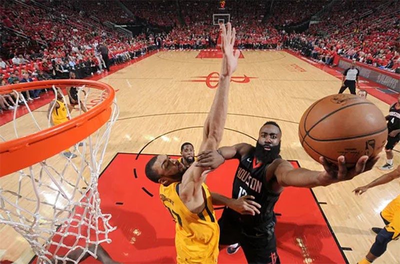 Utah Jazz chống không nổi James Harden ở game vừa qua.