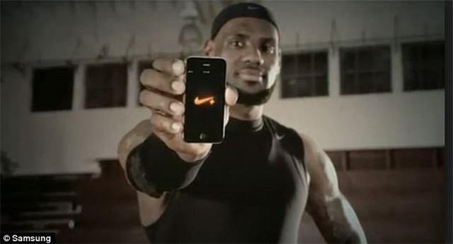 King James kiếm bộn tiền với Samsung