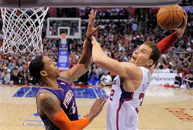 Suns cũng là đối thủ ưa thích của Clippers.