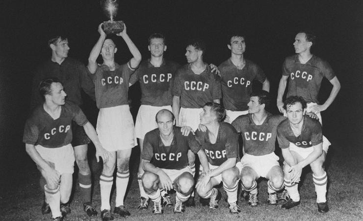 Liên Xô vô địch phần nào do Tây Ban Nha bỏ cuộc.