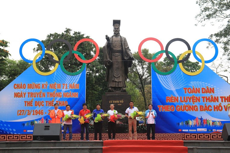Lễ phát động Ngày chạy Olympic vì sức khỏe toàn dân tại Hà Nội
