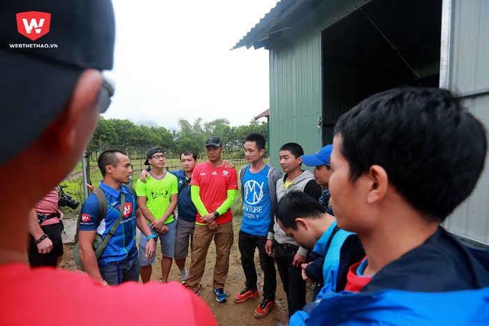 PV Webthethao đi cùng team The Kong Finders đến thăm nhà anh Thái Sơn Tuyến, 1 trong 14 hộ khó khăn được trao nhà nổi