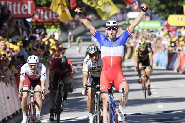 Arnaud Amare là tay đua chủ nhà (Pháp) đầu tiên giành chiến thắng chặng tại Tour de France 2017