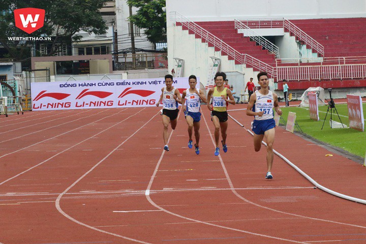 Dương Văn Thái (Ninh Bình, 157) giành HCV 800m nam với thành tích 1:51.03