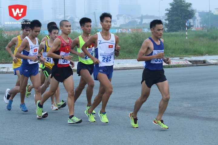 Có 13 VĐV nam và 7 VĐV nữ tham gia môn thi marathon. Các VĐV thi đấu tại khu hành chính Quận 2, xuất phát và về đích trên đường Trương Văn Bang